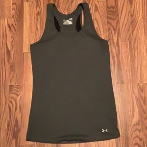 Under Armour fitted heat gear tank - women’s large